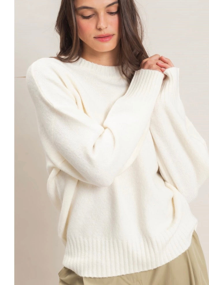 Crewneck sweater cream  / S-M-L(2-2-2)